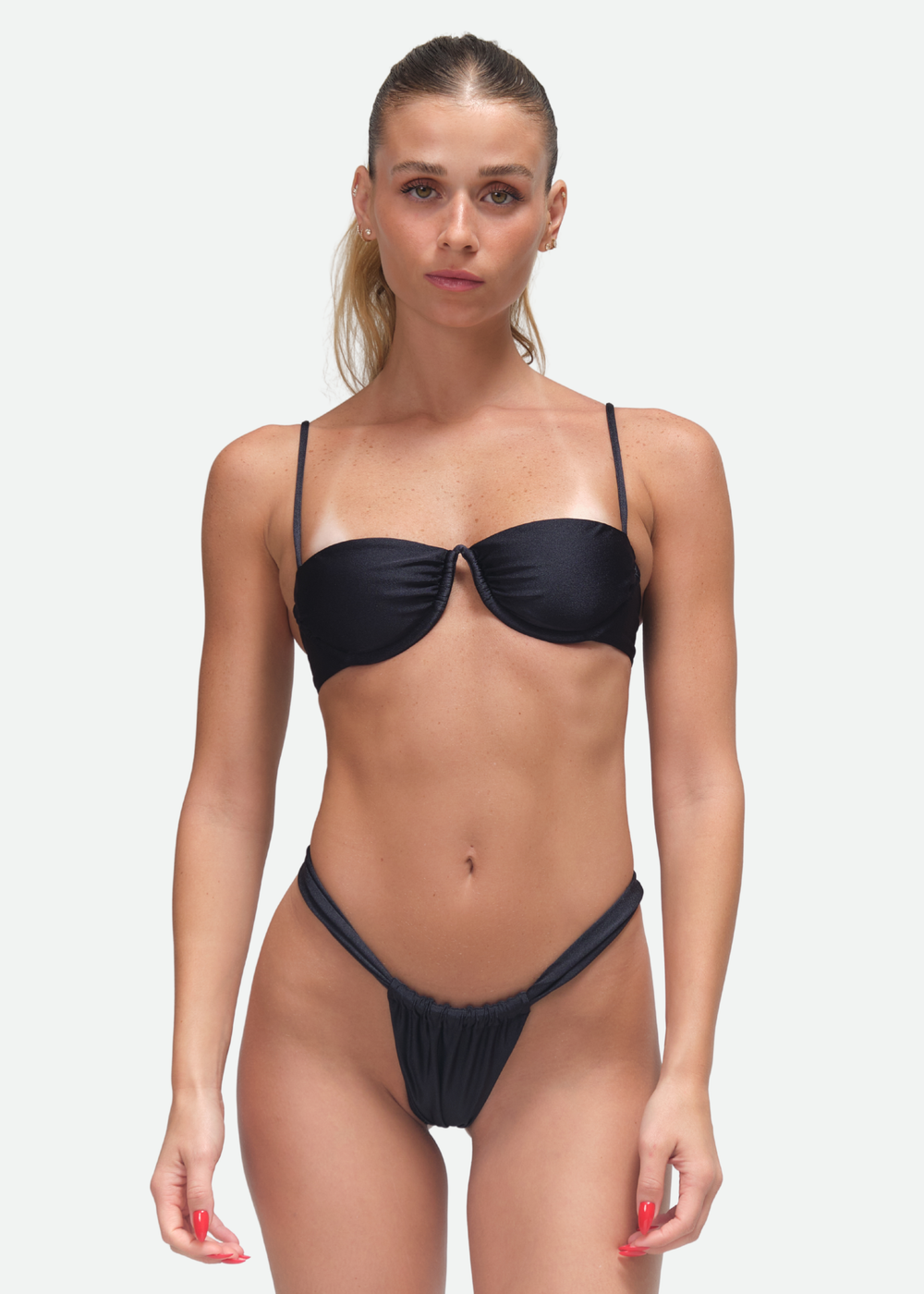 ÉTOILE NERO FLIRTY BOTTOM